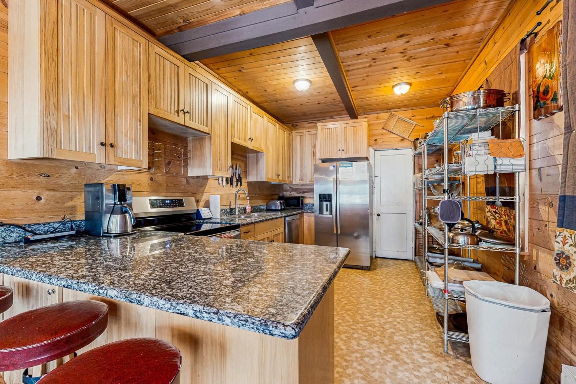 Flying Stag: Main Lodge Гавърнмънт Кемп Екстериор снимка