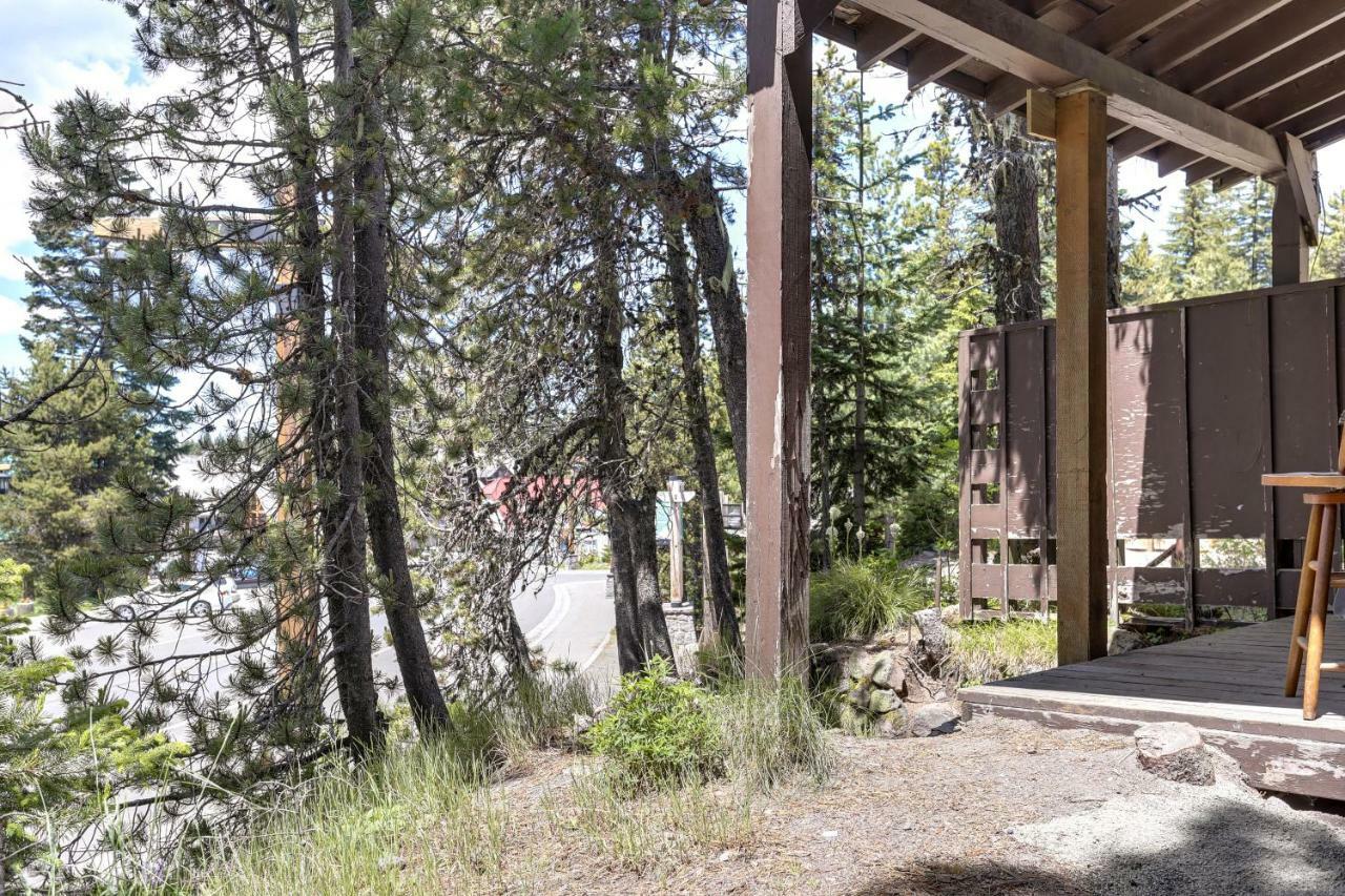 Flying Stag: Main Lodge Гавърнмънт Кемп Екстериор снимка